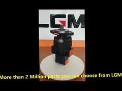 12K2046 	una pompa idraulica di 102526 carrelli elevatori