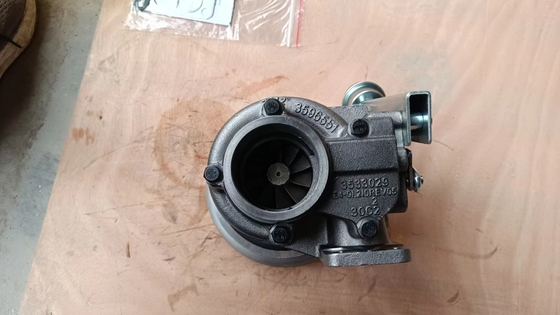 4035199 Turbocompressore PC220 B5,9 / 6D102 normale Escavatore Liugong CLG920 CLG922 CLG923 CLG925 Escavatore Filtro